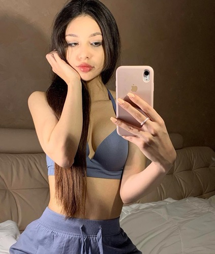 Cevi̇zli̇ Üniversiteli Escort Ece